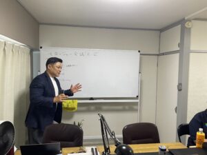 社長自ら司会進行をしてくださいました。 そして、熱い想いを語ってくださいました。